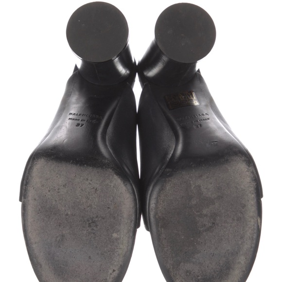 Balenciaga Leather Slides - Picture 5 of 5